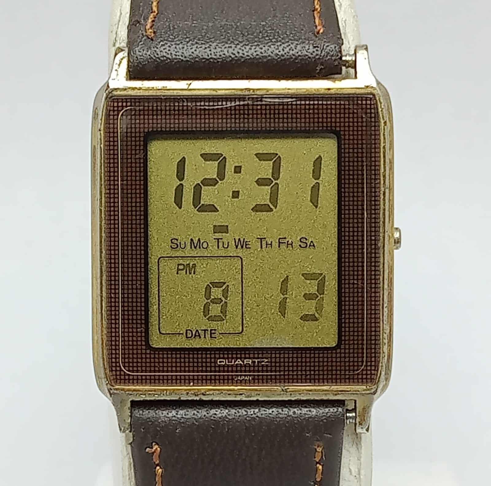 Sanyo-363-37-Quartz-DayDate-Digital-Vintage-Mens-Watch-2.jpeg Sanyo 363-37 Quartz Day/Date Digital Vintage Men's Watch - Image 1