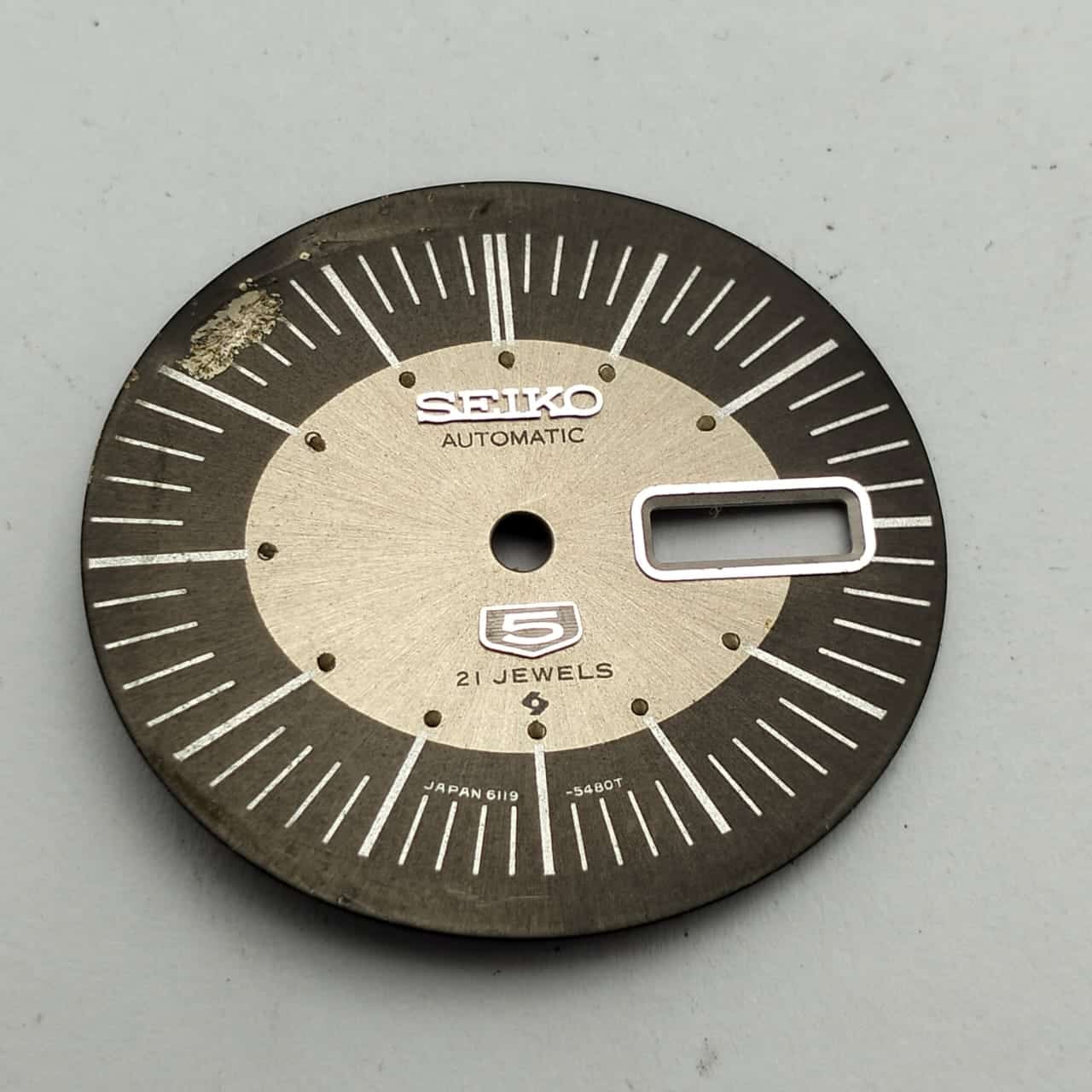 Seiko-5-Automatic-6119-5411-Watch-Dial-For-Parts-3.jpeg Seiko 5 Automatic 6119-5411 Watch Dial For Parts SFN493MOH1 - Image 1