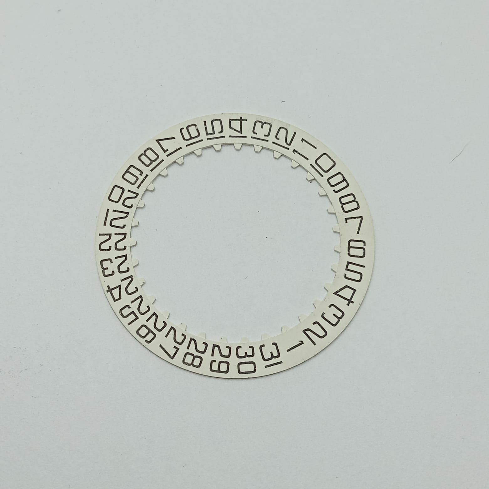WhatsApp-Image-2024-06-26-at-4.06.42-AM.jpeg Omega ESA 9162 9164 Tuning Fork Date Calendar Disk For Parts RUB20ALI2 - Image 1