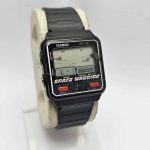 Casio GS-16 Space Warrior 686 Vintage Men's Game Watch SHB2SHA22 - Image 3