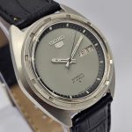 Seiko 5 Automatic 7019-8080 Day/Date Vintage Men's Watch SGB88SGB6 - Image 2