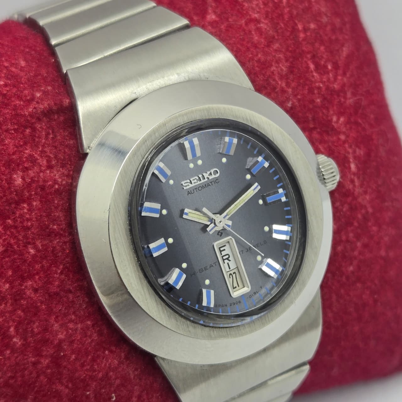 WhatsApp-Image-2026-03-28-at-5.11.51-PM.jpeg Seiko Hi Beat Automatic 2906-7010 Day/date Vintage Women Watch ARBE15SGB12 - Image 1